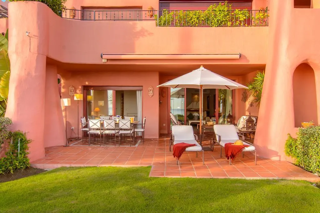 First Line Menara Beach Apartment Estepona Spain