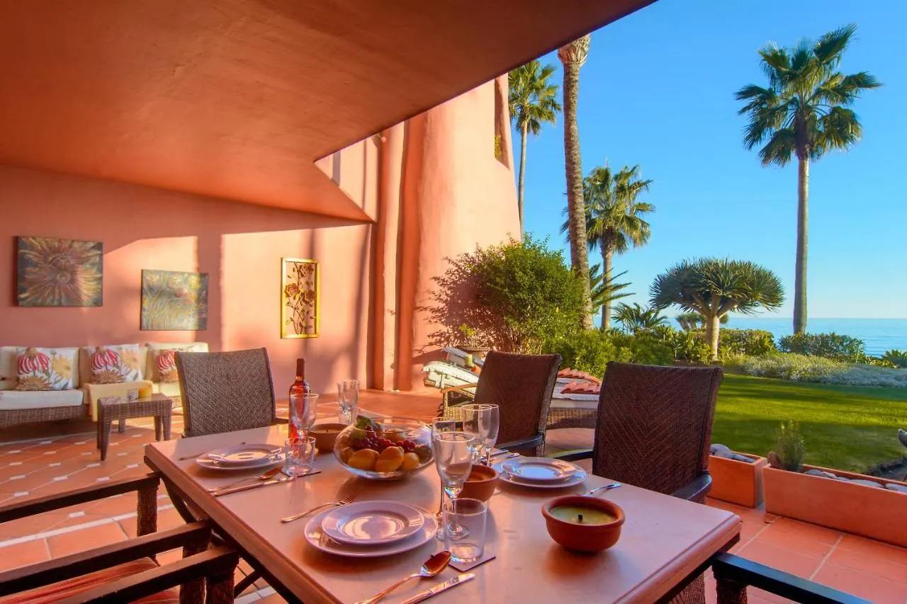 First Line Menara Beach Apartment Estepona Spain