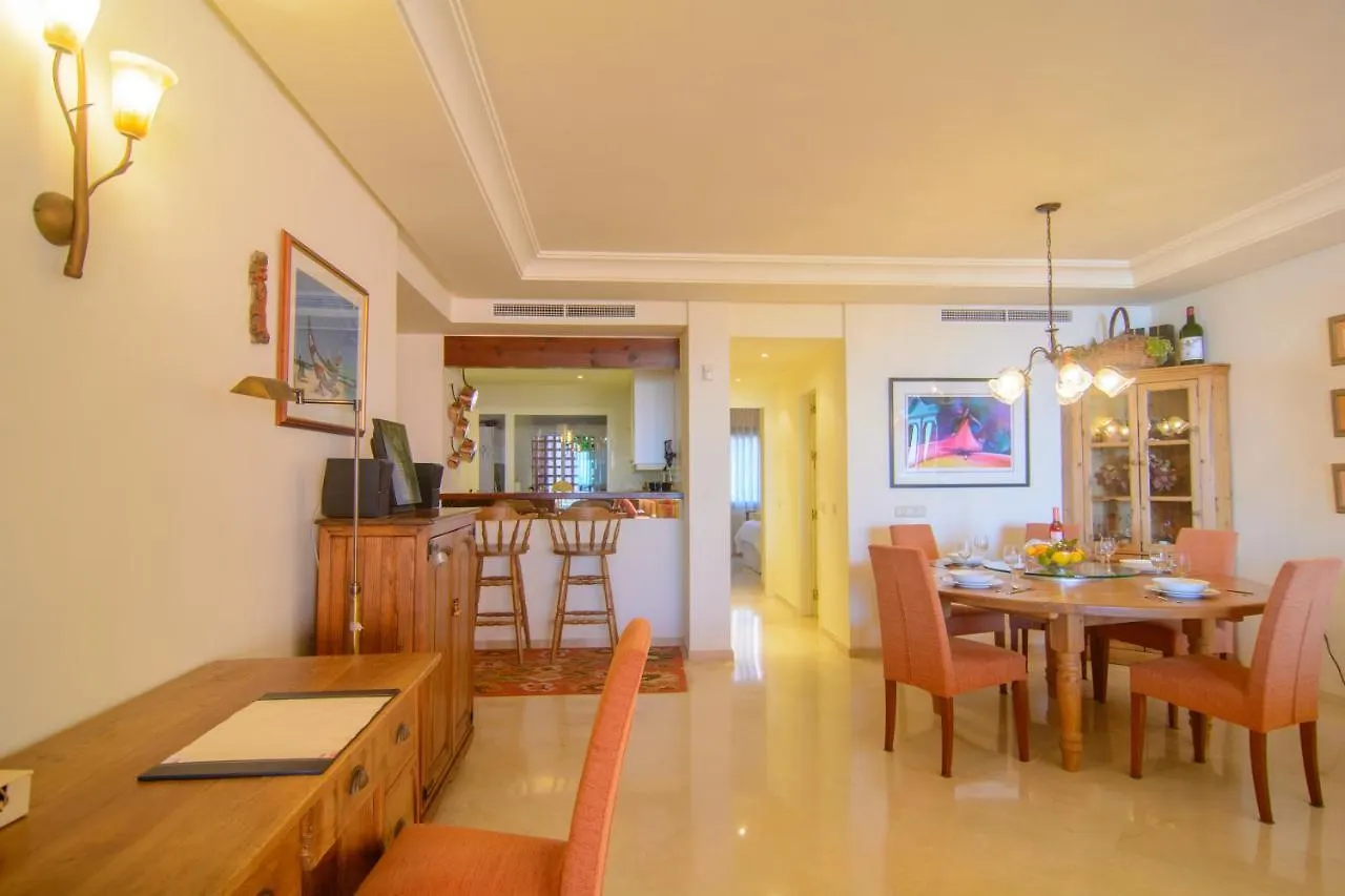 First Line Menara Beach Apartment Estepona