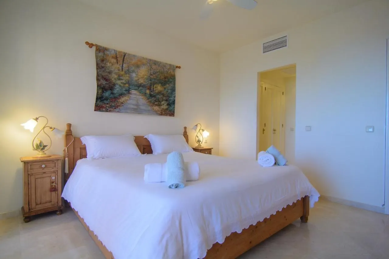 First Line Menara Beach Apartment Estepona